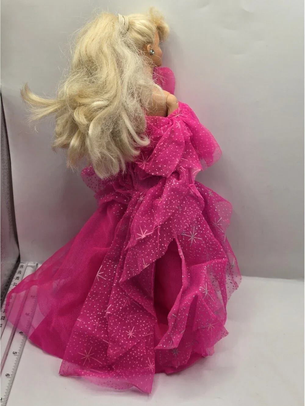 Barbie 1990 Happy Holidays Special Edition Hot Pink  Doll Vintage